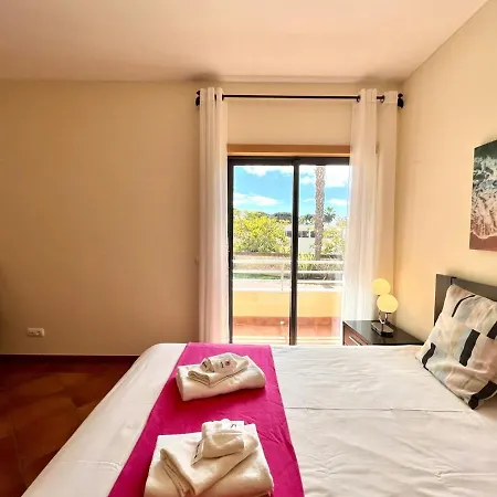 Appartement Experience With Pool By Homing *